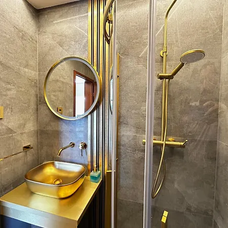 Duplex Penthouse Rosa Apartment