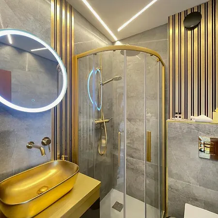 Apartment Duplex Penthouse Rosa 4*