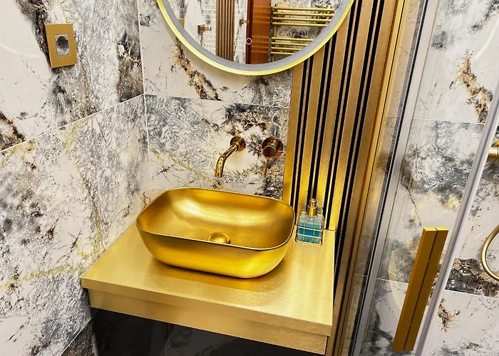 Duplex Penthouse Rosa 公寓 4*